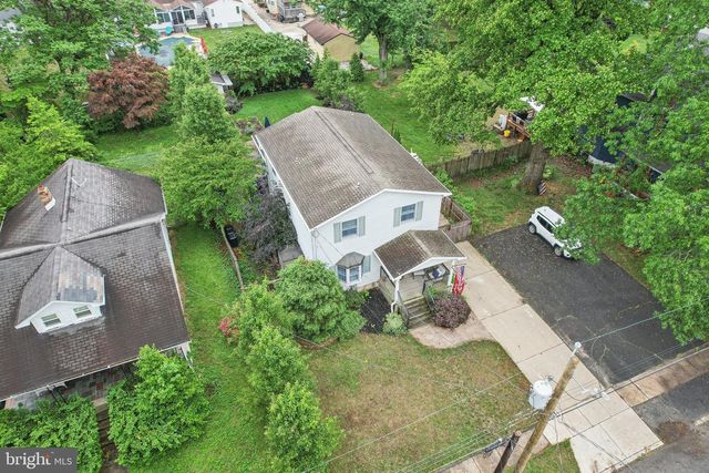 18 UNION AVENUE, Stratford, NJ 08084