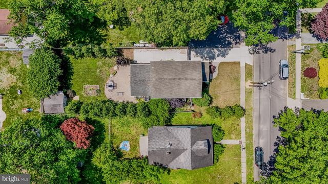 18 UNION AVENUE, Stratford, NJ 08084