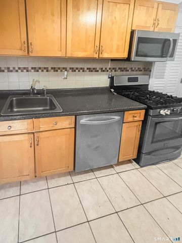 163 Louisiana Avenue 163, Bridgeport, CT 06610