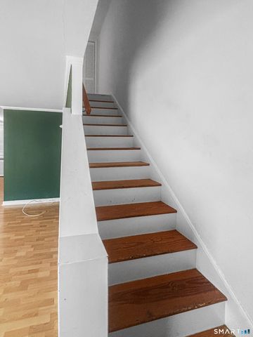 163 Louisiana Avenue 163, Bridgeport, CT 06610