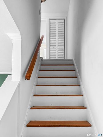 163 Louisiana Avenue 163, Bridgeport, CT 06610