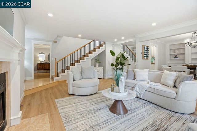 1903 Via Ferrari, Lafayette, CA 94549