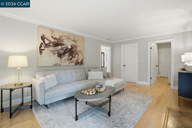 1903 Via Ferrari, Lafayette, CA 94549