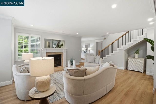 1903 Via Ferrari, Lafayette, CA 94549