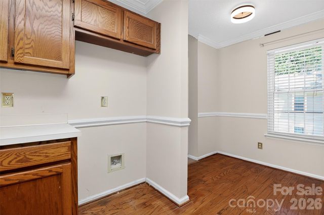 9234 Kings Canyon Drive, Charlotte, NC 28210