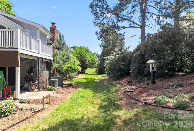 9234 Kings Canyon Drive, Charlotte, NC 28210