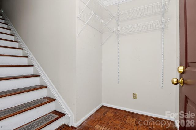 9234 Kings Canyon Drive, Charlotte, NC 28210