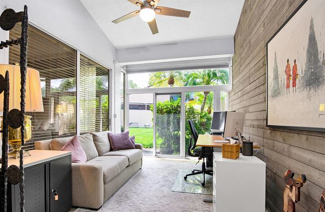 2102 Mahogany Place, Palm Beach Gardens, FL 33418