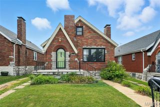 6968 Hillsland Avenue, St Louis, MO 63109