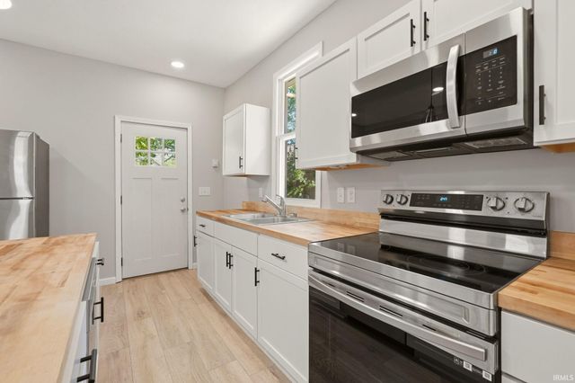 1444 Taylor Street, Fort Wayne, IN 46802