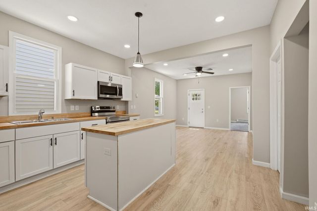 1444 Taylor Street, Fort Wayne, IN 46802