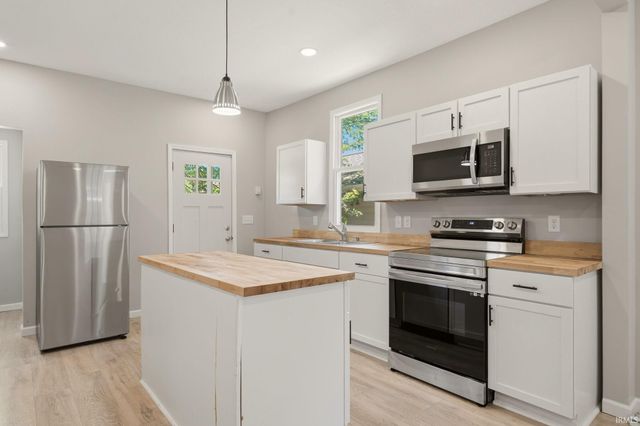 1444 Taylor Street, Fort Wayne, IN 46802