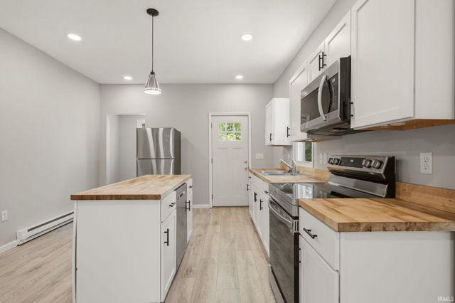 1444 Taylor Street, Fort Wayne, IN 46802