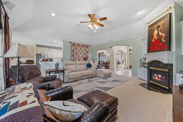 319 Palais Verde Road, Montgomery, TX 77356