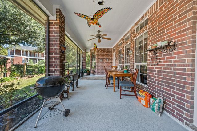 319 Palais Verde Road, Montgomery, TX 77356