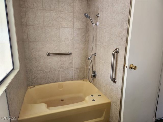 3262 Del Monte Street, Laughlin, NV 89029