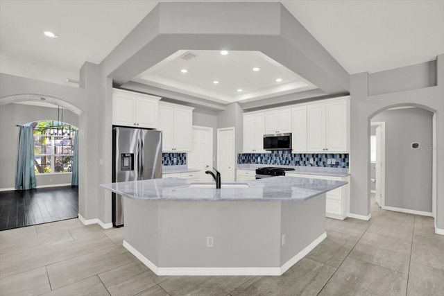 704 FAYETTE PLACE, Lutz, FL 33549