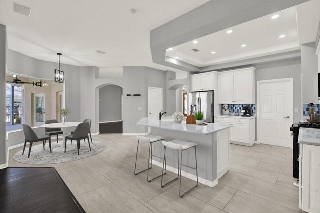 704 FAYETTE PLACE, Lutz, FL 33549