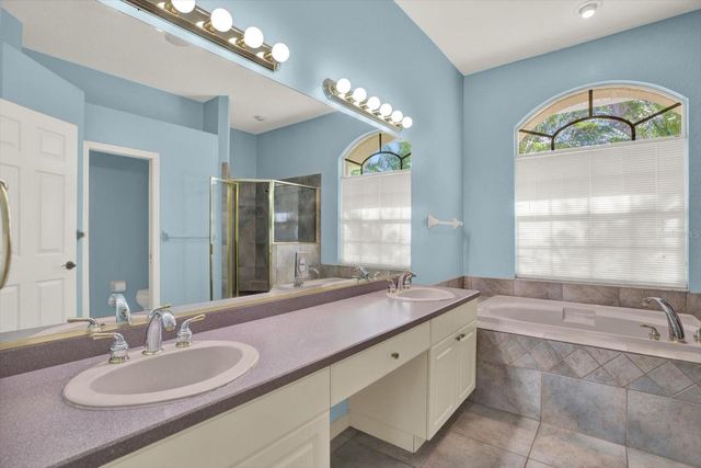 704 FAYETTE PLACE, Lutz, FL 33549