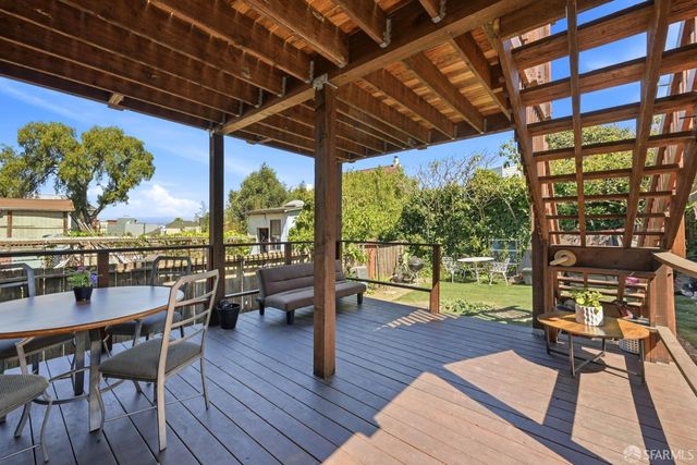 1534 Palou Avenue, San Francisco, CA 94124