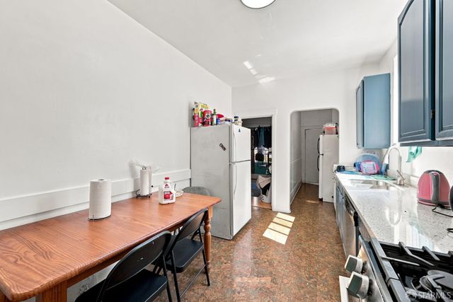 1534 Palou Avenue, San Francisco, CA 94124