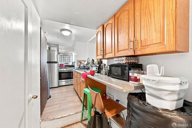 1534 Palou Avenue, San Francisco, CA 94124
