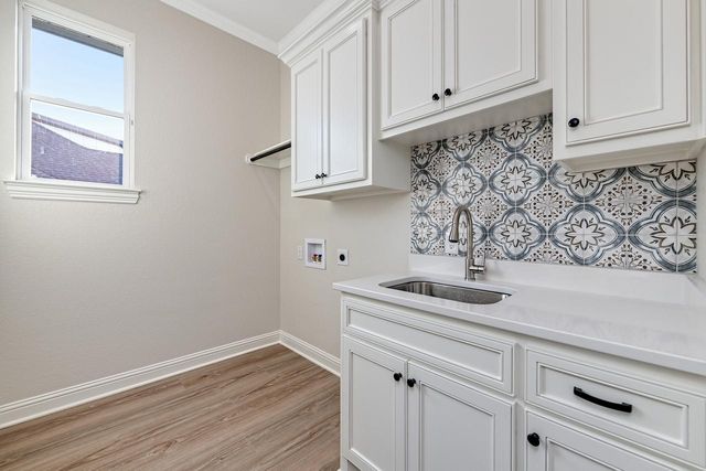 10208 Castleberry Lane, Waco, TX 76712