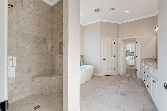 10208 Castleberry Lane, Waco, TX 76712