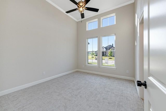 10208 Castleberry Lane, Waco, TX 76712