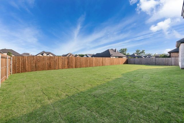 10208 Castleberry Lane, Waco, TX 76712