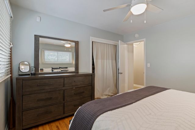 5516 France Avenue S, Edina, MN 55410