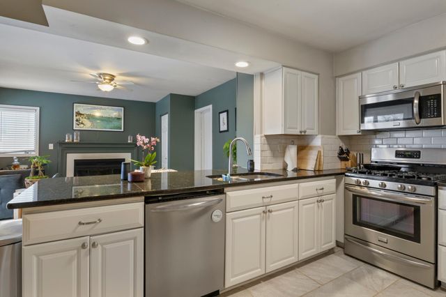 5516 France Avenue S, Edina, MN 55410