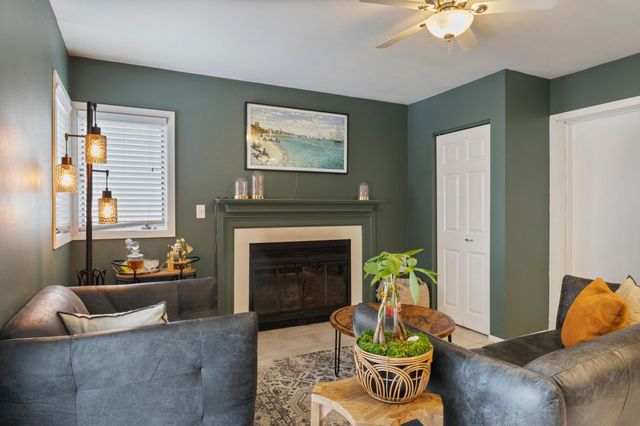 5516 France Avenue S, Edina, MN 55410