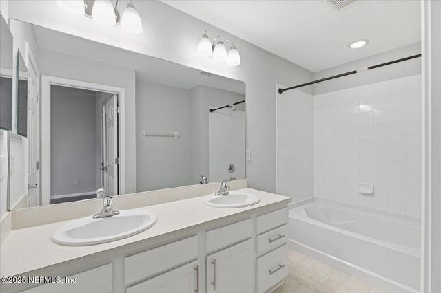 4129 CROWNWOOD Drive, Jacksonville, FL 32216