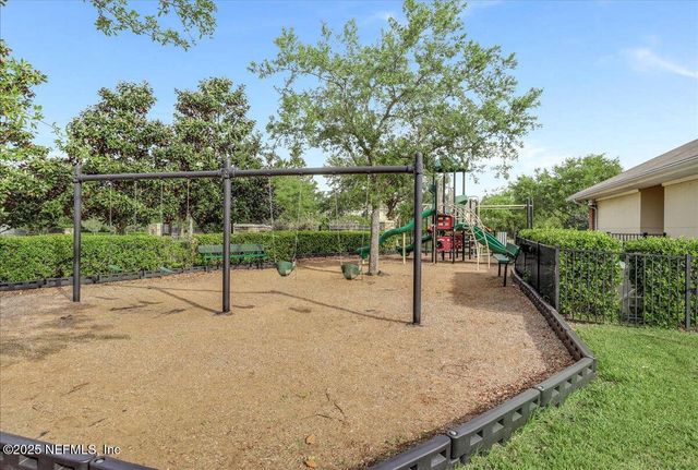 4129 CROWNWOOD Drive, Jacksonville, FL 32216