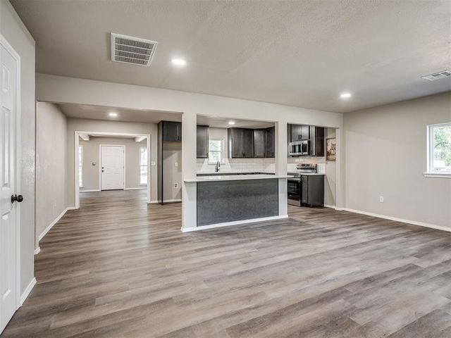 2448 County Street 2985 Street, Blanchard, OK 73010