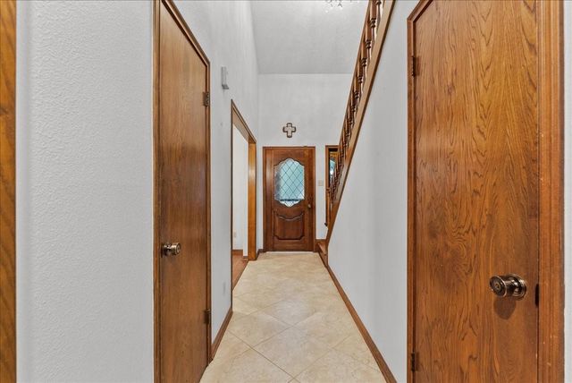 1810 Hunt Drive, Friendswood, TX 77546