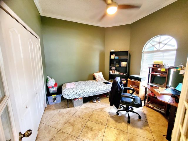 4994 RIDGEMOOR CIRCLE, Palm Harbor, FL 34685