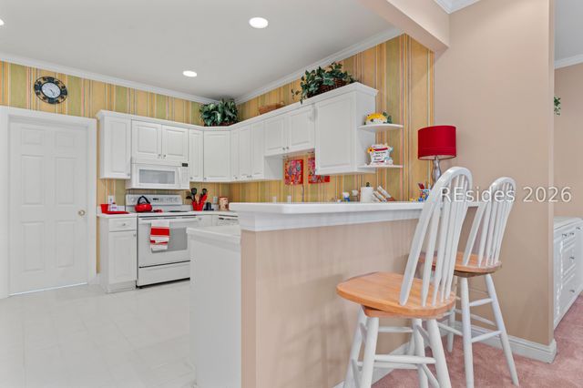 1 Gloucester Rd Apt M1, Hilton Head Island, SC 29928