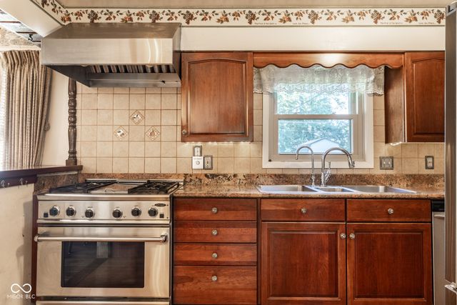 3640 E 77th Street, Indianapolis, IN 46240