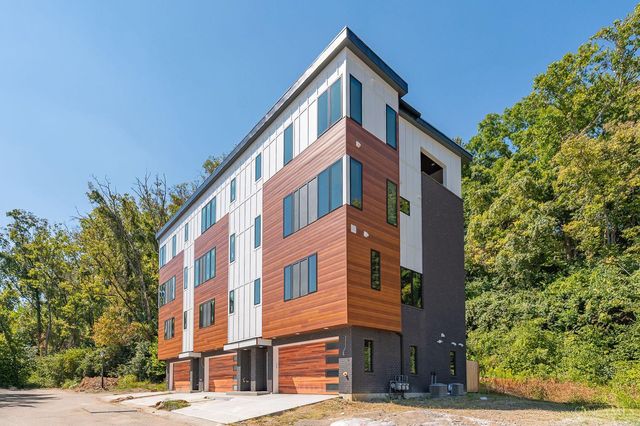 3746 Miami Run, Mariemont, OH 45227