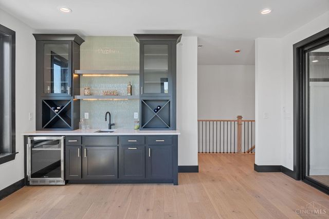 3746 Miami Run, Mariemont, OH 45227