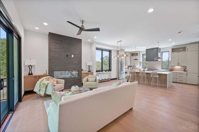 3746 Miami Run, Mariemont, OH 45227