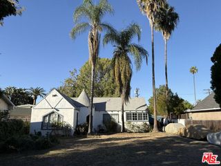 11547 Hortense Street, Valley Village, CA 91602
