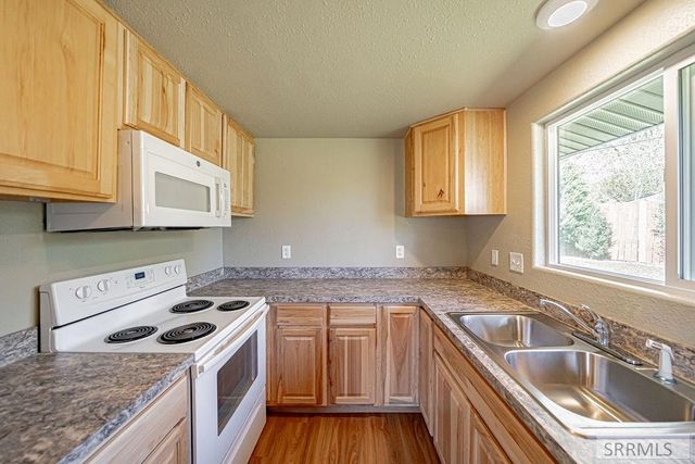 280 Tabor Avenue, Idaho Falls, ID 83401