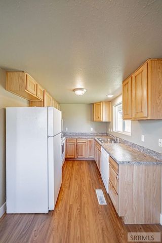 280 Tabor Avenue, Idaho Falls, ID 83401