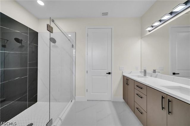 4016 9th ST SW, Lehigh Acres, FL 33976