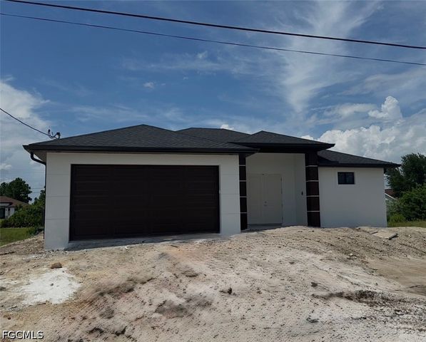 4016 9th ST SW, Lehigh Acres, FL 33976