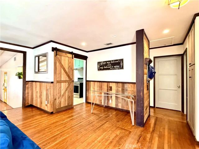 2925 Knoxville, Long Beach, CA 90815