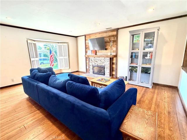 2925 Knoxville, Long Beach, CA 90815